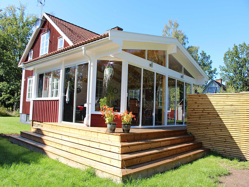 9. Bygga Uterum inglasad Veranda